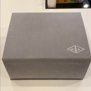 VCA van cleef & arpels jewelry gift box